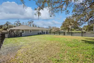323 McLain Ln, Geneva, FL 32732 - Photo 59