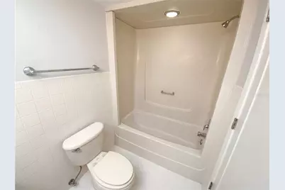 4474 Lake Boulevard, Clearwater, FL 33762 - Photo 19