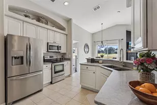 15436 Amberbeam Blvd, Winter Garden, FL 34787 - Photo 9