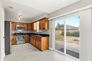 2701 Carlisle Ave, Orlando, FL 32826 - Photo 11