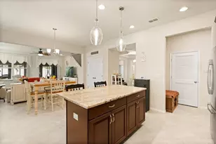 2534 Fontaine Dr, Kissimmee, FL 34741 - Photo 17