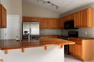 13520 Hawkeye Dr, Orlando, FL 32837 - Photo 7