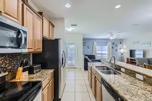 3055 Beach Palm Ave, Kissimmee, FL 34747 - Photo 17