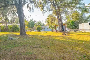 421 Pleasant St, Lake Helen, FL 32744 - Photo 37