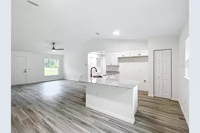 22433 SW Rainbow Lakes Boulevard, Dunnellon, FL 34431 - Photo 7