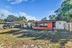 3915 Pelican Ln, Orlando, FL 32803 - Photo 3