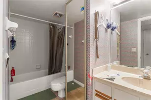 5327 Bamboo Ct, Orlando, FL 32811 - Photo 17