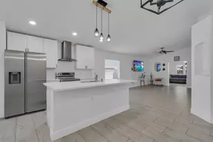 103 N Cervidae Dr, Apopka, FL 32703 - Photo 7