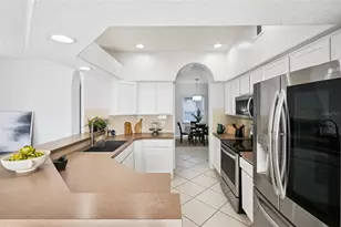 14723 Yorkshire Run Dr, Orlando, FL 32828 - Photo 3