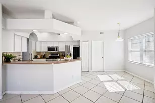 14723 Yorkshire Run Dr, Orlando, FL 32828 - Photo 9