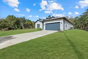 5670 Gilroy Ave, North Port, FL 34288 - Photo 3