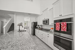 1132 Hilltop Pl, Saint Cloud, FL 34772 - Photo 9