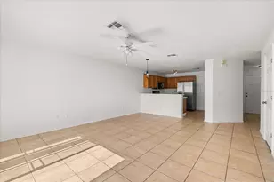 12644 Somerset Oaks St, Orlando, FL 32828 - Photo 9