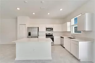 392 Nine Iron Dr, Davenport, FL 33896 - Photo 9