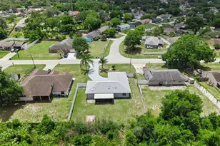 942 Windbrook Dr, Deltona, FL 32725 - Photo 45