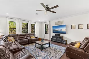 3652 Oriskany Dr, Orlando, FL 32820 - Photo 5