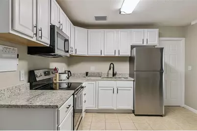 725 Third Street, Orange City, FL 32763 - Photo 9