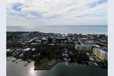 6550 Sabal Drive, Sarasota, FL 34242 - Photo 39