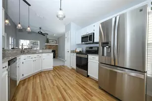 973 N Lake Claire Cir, Oviedo, FL 32765 - Photo 11