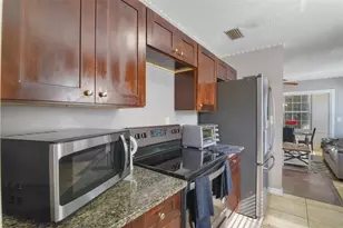 1226 Dewey Ave, Orlando, FL 32808 - Photo 9