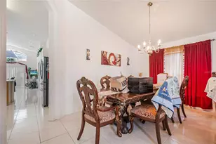 1105 Seasons Blvd, Kissimmee, FL 34746 - Photo 5