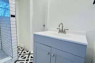 1630 Harbor Dr, Clearwater, FL 33755 - Photo 7