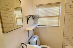 1630 Harbor Dr, Clearwater, FL 33755 - Photo 11