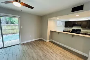 3922 Crayrich Cir, Orlando, FL 32839 - Photo 3