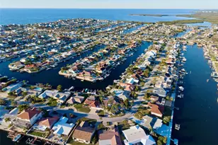 4951 Galleon Ct, New Port Richey, FL 34652 - Photo 87