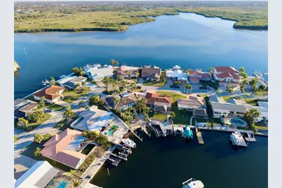 4951 Galleon Court, New Port Richey, FL 34652 - Photo 75