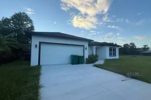 407 Harbor Blvd, Port Charlotte, FL 33954 - Photo 1