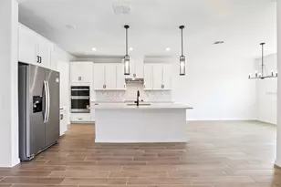 36724 Melstone Wy, Zephyrhills, FL 33541 - Photo 15