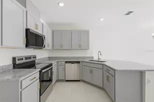 2791 Raindrop Run St, Clermont, FL 34714 - Photo 7