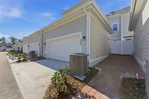 1889 Seawall Wy, Kissimmee, FL 34747 - Photo 13