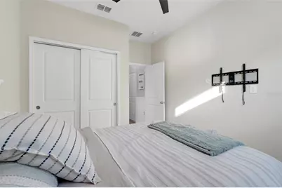 1672 Wilson Prairie Circle, Groveland, FL 34736 - Photo 31