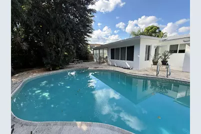 450 NW 12th Avenue, Boca Raton, FL 33486 - Photo 3