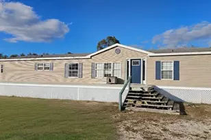 42349 Fonseca Ln, Deland, FL 32720 - Photo 1