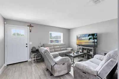 7741 Pine Hollow Court, Orlando, FL 32822 - Photo 3