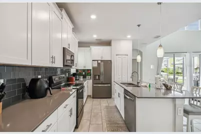 2784 Bookmark Drive, Kissimmee, FL 34746 - Photo 15