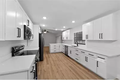 10401 Hunters Trail Court, Orlando, FL 32817 - Photo 5