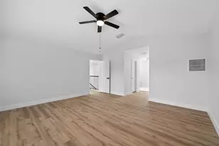 10401 Hunters Trail Ct, Orlando, FL 32817 - Photo 11