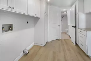 7326 Shepherd St, Sarasota, FL 34243 - Photo 17