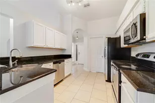 210 Meadow Green Dr, Davenport, FL 33837 - Photo 17