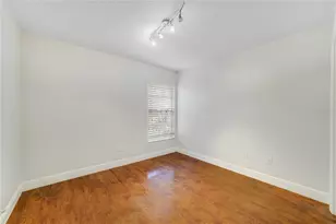 210 Meadow Green Dr, Davenport, FL 33837 - Photo 3