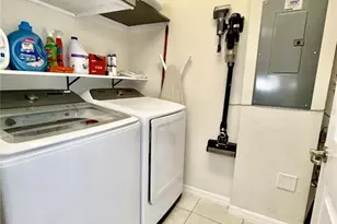 2208 Gopher Tortoise Terrace, Oakland, FL 34787 - Photo 15