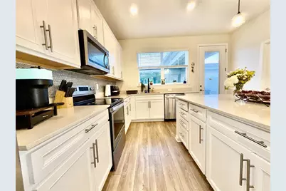 2208 Gopher Tortoise Terrace, Oakland, FL 34787 - Photo 11