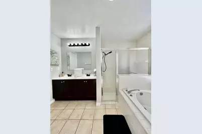 2962 Viscount Circle, Kissimmee, FL 34747 - Photo 7