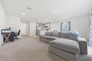 4102 Malawi Trl, Saint Cloud, FL 34772 - Photo 9