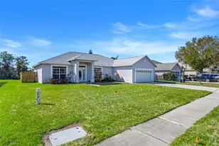 2485 Settlers Trail, Saint Cloud, FL 34772 - Photo 3