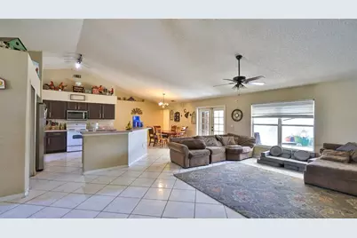 3076 Sky Street, Deltona, FL 32738 - Photo 9